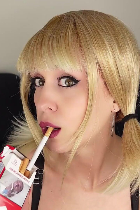 Smoking Close up