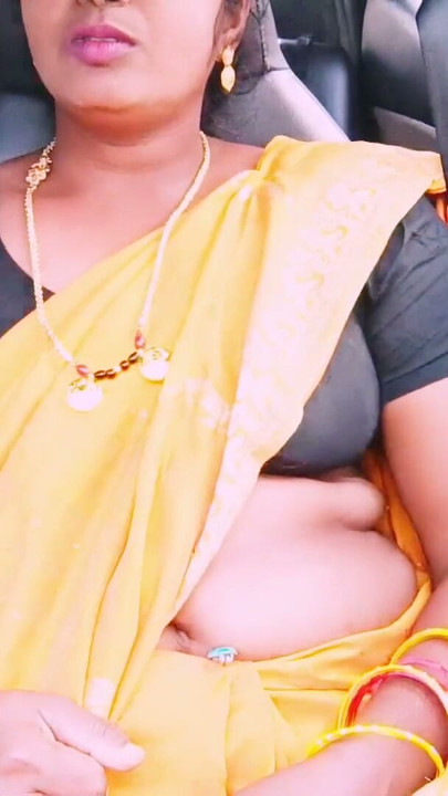 Telugu maid car sex telugu dirty talks with house owner. | Clip 1