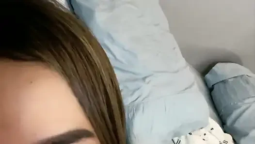 Azgın hintli model foto seansında fotoğrafçı tarafından sikiliyor