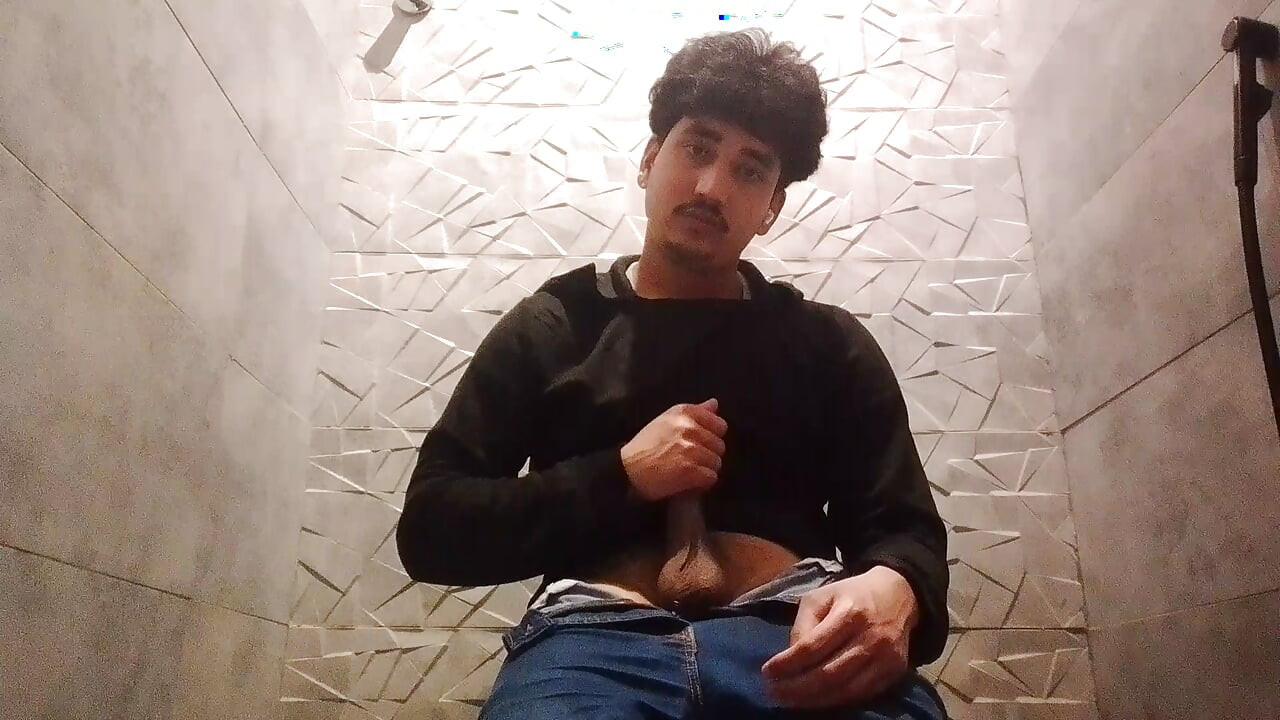 Asian Cute boy masturbation video