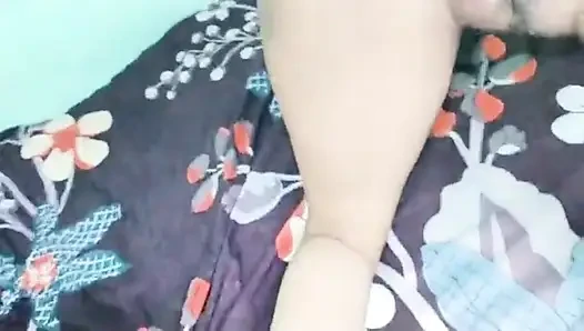 Performa Luar Biasa Video Seks Baruku