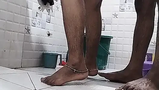 Hintli evli kadın özel anlar yaşıyor