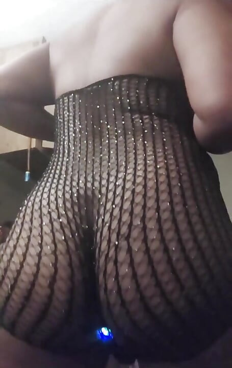 Quer me assistir jogar essa bunda luv?