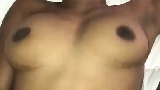 Wetwet обладает навыками