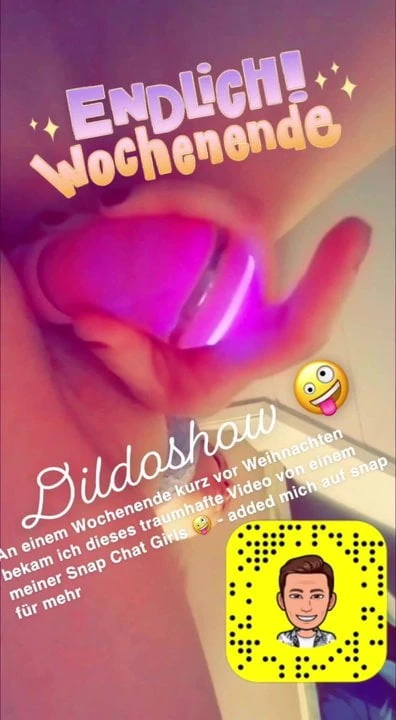 Laura german dildo show