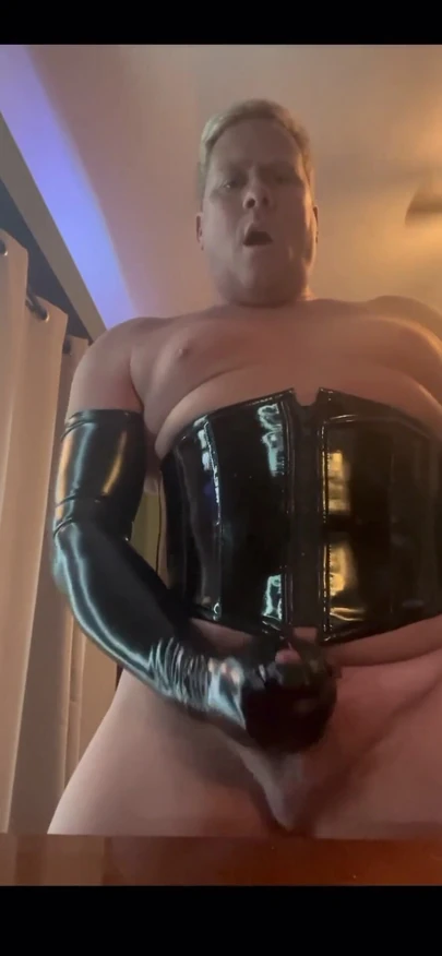 Must-share moment from "Cross dressing Cum Shots"