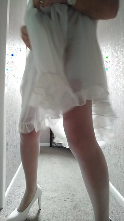 I love this sexy nightdress