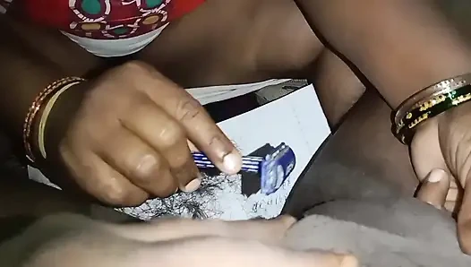 Kalau tante tiriku ngentot memekku dan lanjut ngangkang dan fingering memeknya