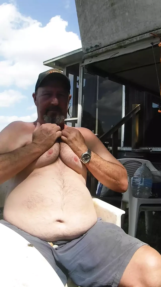 Doing to my belly what I need some willing guy to do