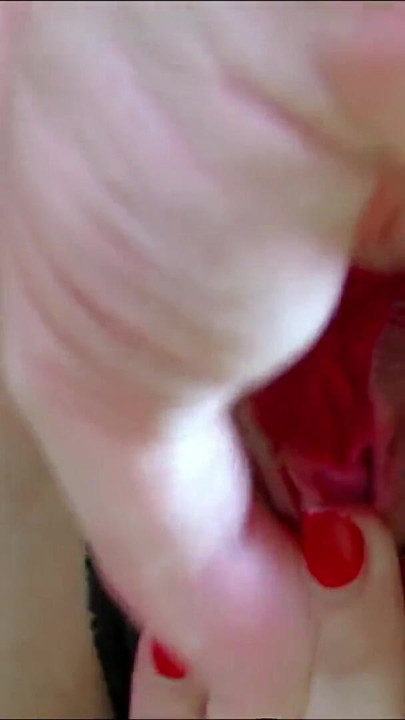 Velkolepý okamžik z "Anální sextape s roztomilou malou blondýnou Nyl Bahia"