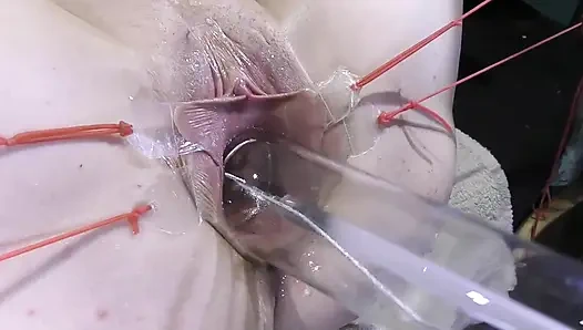 Uzak Yayılmış Vajina Yakın Çekimde Lambayla 1000watt