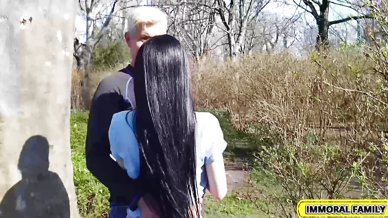 Big Natural Tits Bitch Didi Zerati Fucked in Public Park and Eats Man Ass