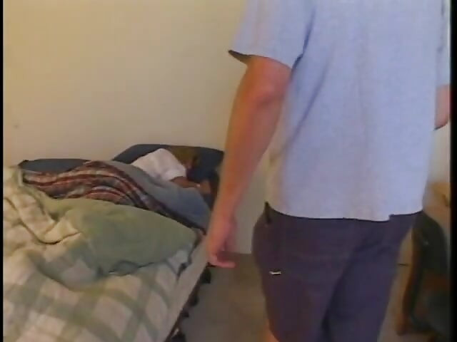 Chunky college chick gives head and gets fucked
