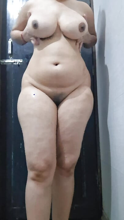 Bangali indian teen first time in mumbai bathroom video