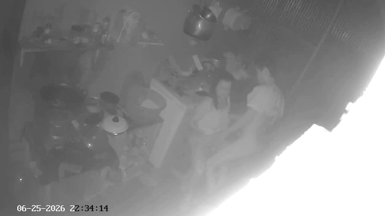 Aku selingkuh di dapur dengan istri bos