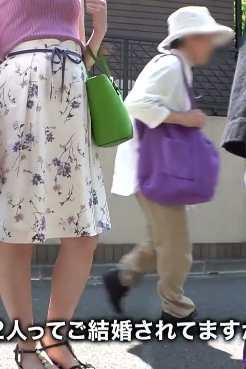 Married Woman Gets Intimate with a Stranger in Separate Room Swapping