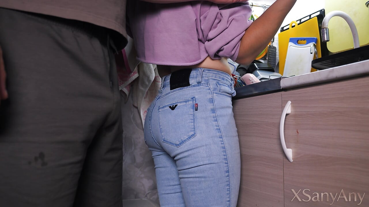 Cumming in my Maid's SEXY Ass with Jeans while she was Washing Dishes in the Kitchen (FREE USE)