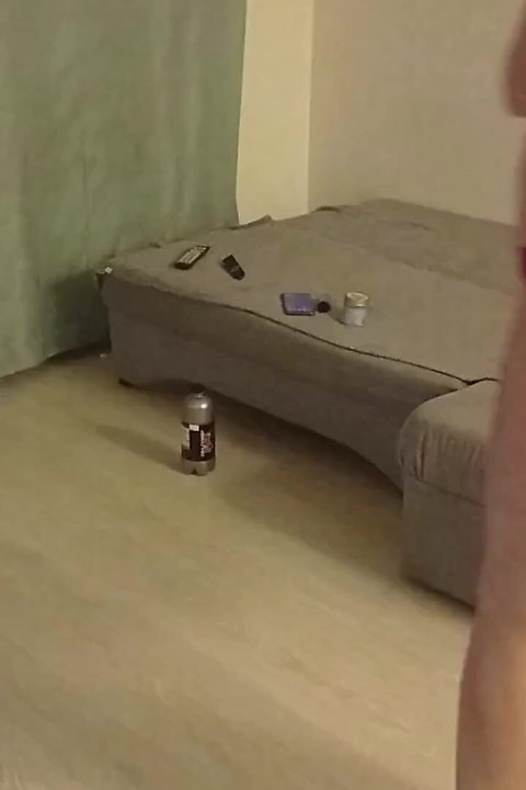 Pencerenin önünde sikiliyor