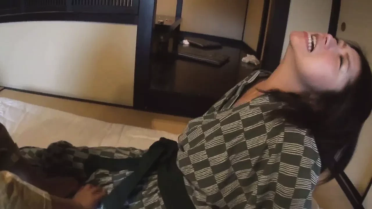 Konomi dan Yui di spa kongkek bertiga