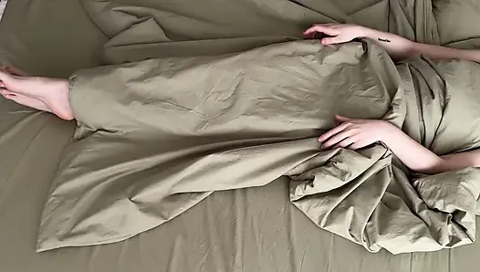 Stepsis Teases & Seduces Stepbro into Hot Morning Sex with Creampie