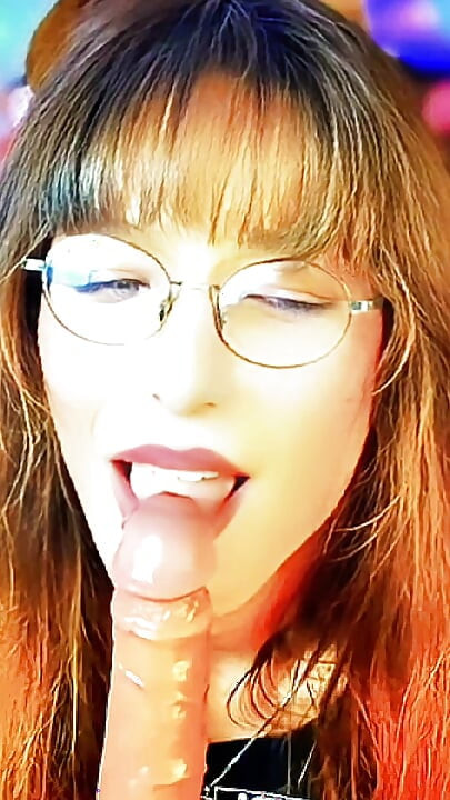 Această fată transsexuală este cea mai drăguță muistă din toate timpuri