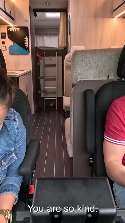Rv Rehab: Zlata Gets More Than First Aid From Good Samaritan Charlie Dean