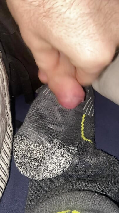 Nice branlette only