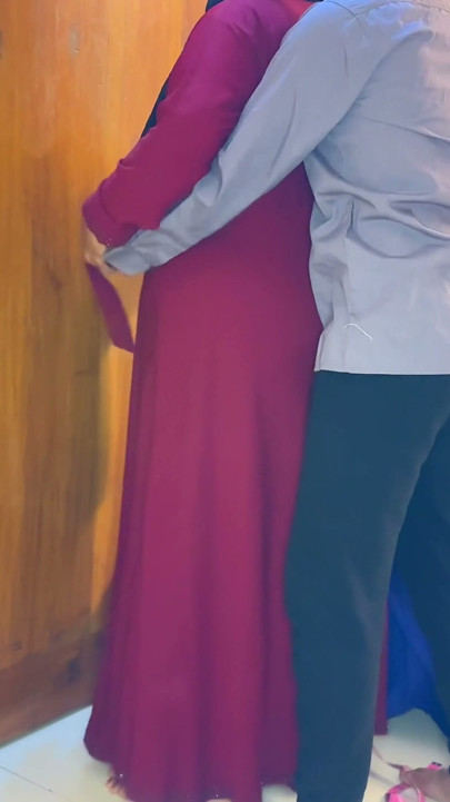 Pantat Besar & Payudara Besar Lucu Bibi Bercinta Dengan Penjahit di Toko (part-2) | Klip 1