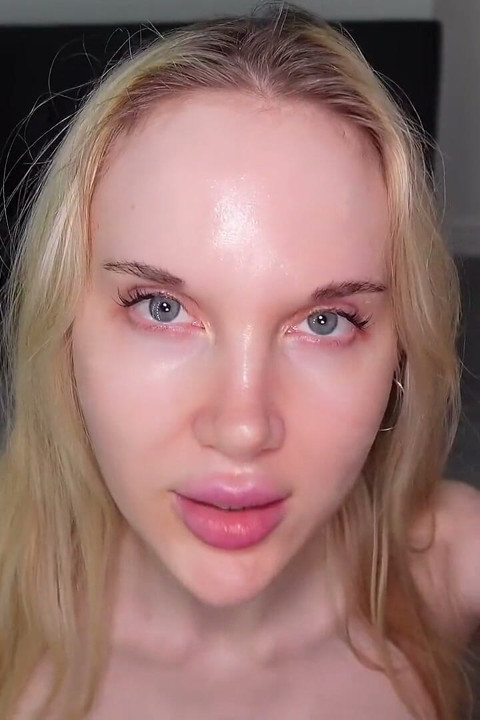 I Love Bukkake - Face Fetish Bukkake Prosí - Sofie Skye