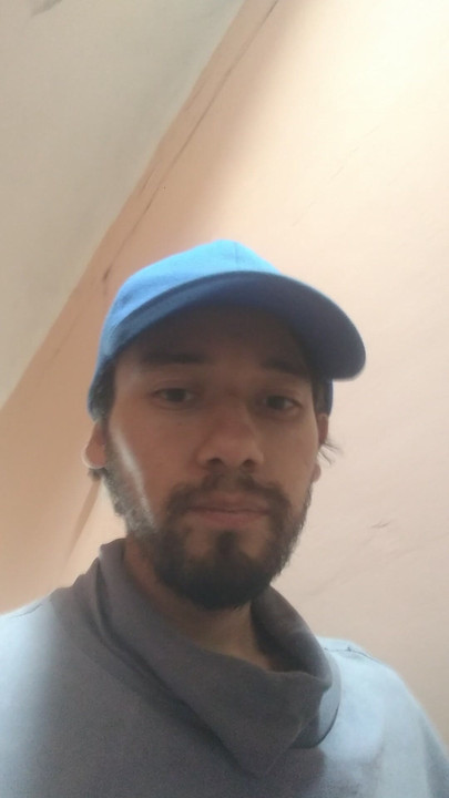 シャワーを浴びる前に😉 ReelTokを一斉に見せます