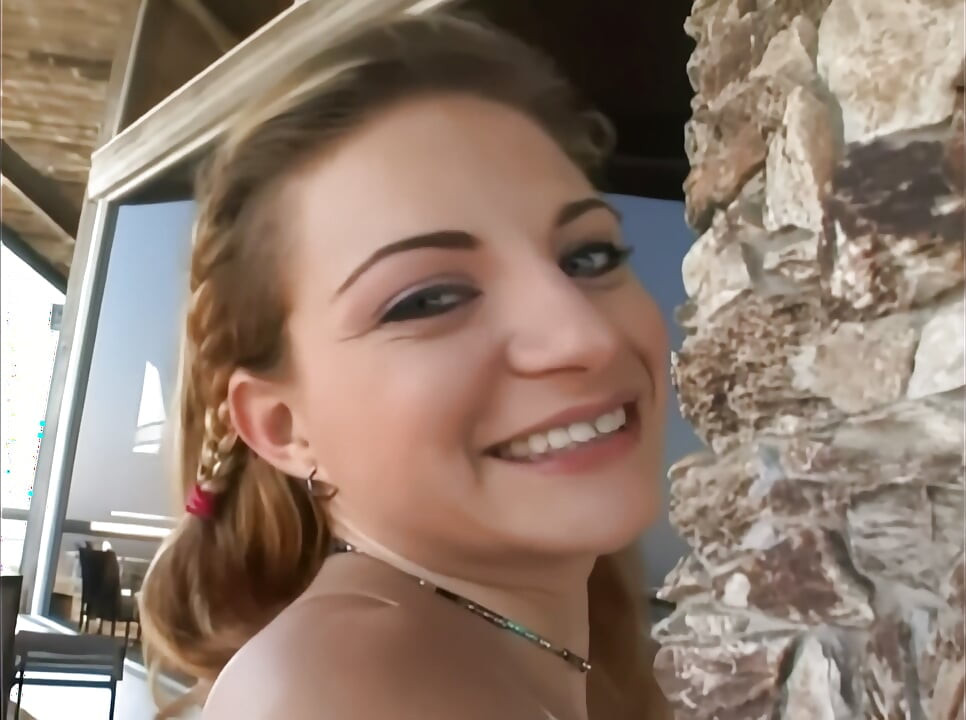 Nikki Nievez: Perfect Pussy, Divine Ass, Hard Threesome Fuck