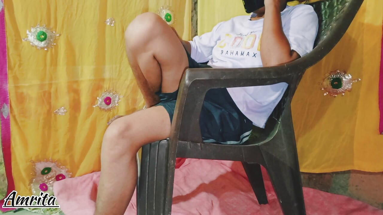 火辣印度德西继姐夫和嫂子火辣性爱