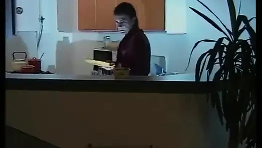 Немецкая милфа в 80-х