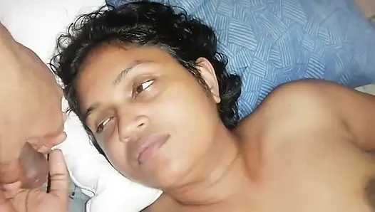 Bibi Desi baru. Hari-hari ibu tiri india yang lagi sange episode tv