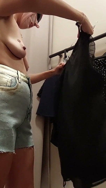 Sexy Latina hairy pussy, big tits, big ass, big nipples. Mommy pussy hair, big ass, tits | Clip 2