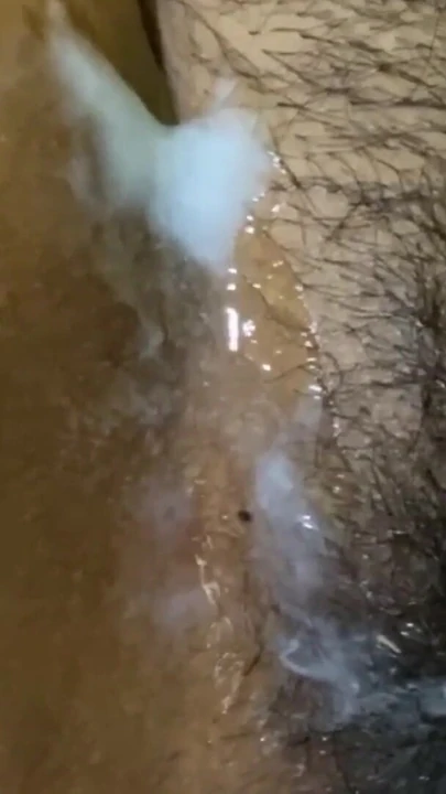 רגע מרגש מתוך "וידאו ויראלי של נערת קולג' לוהטת"
