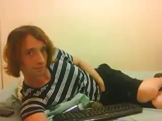 Sesiunea solo de Chaturbate a lui Lil Taste; Fără sunet / fără spermă / fără orgasm