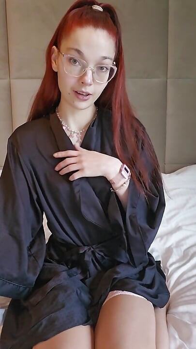 Instrucțiuni de masturbare olandeze extra lungi - 26 de minute de tachinări, striptease, futai cu degetele și numărătoarea inversă a spermei