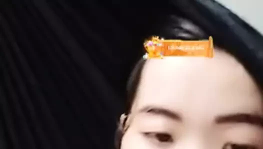 739627