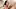 Angela White prend une éjac faciale sous la douche
