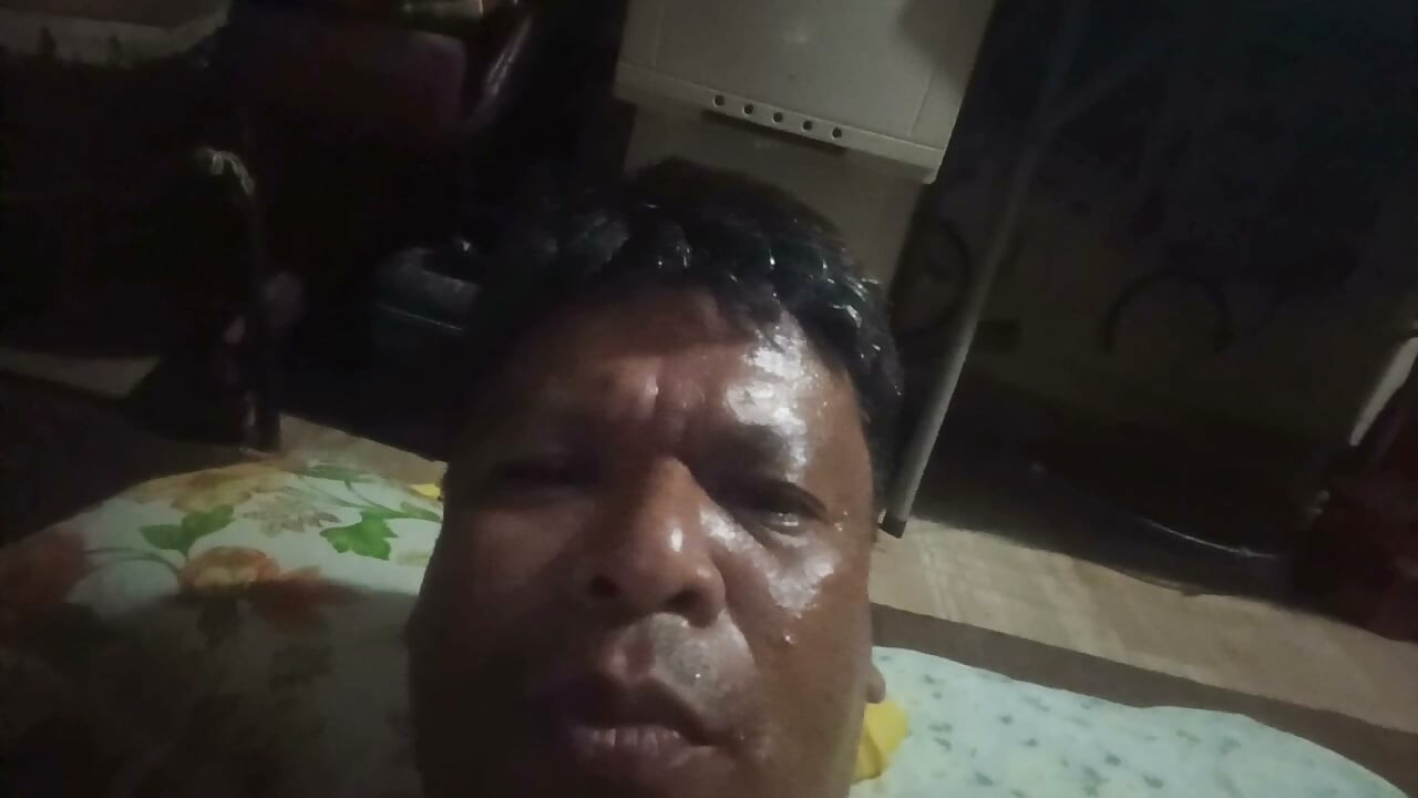 Wife giving blow job infront of the camera