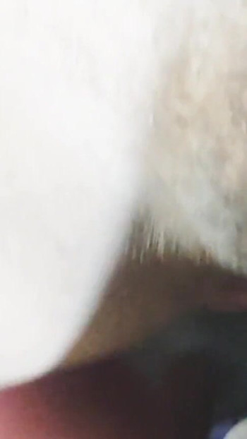 Zadivljujući trenutak iz "Izbliza pička"