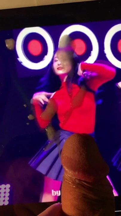 I.O.I Kyulkyung Cumtribute