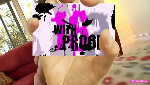 Sahilden sikişmek için mükemmel genç kız