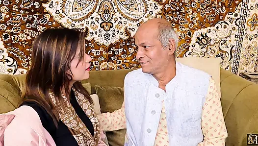 Indian Desi Old Man Making Love and Sex With Teenager Assistant