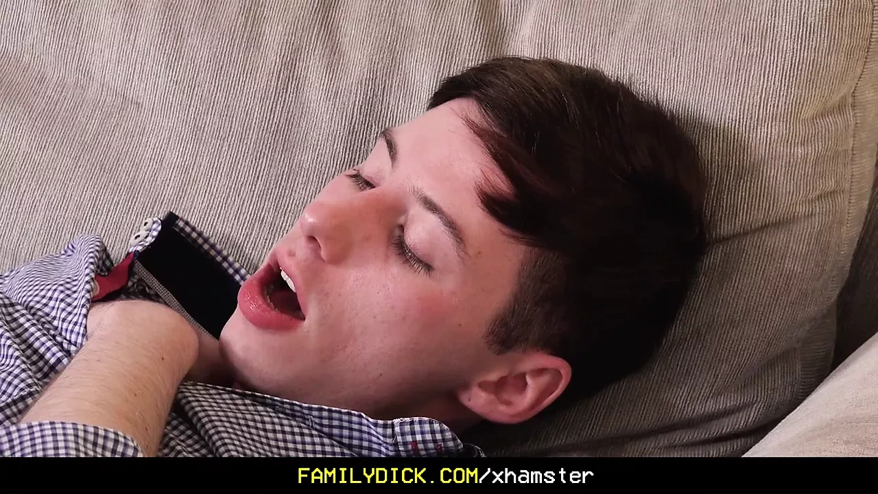 FamilyDick – Hot Teen Takes Giant Daddy Cock