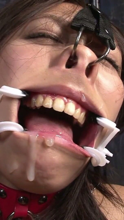 Japanese housewife wanted to try a really rough fuck session | Clip 1