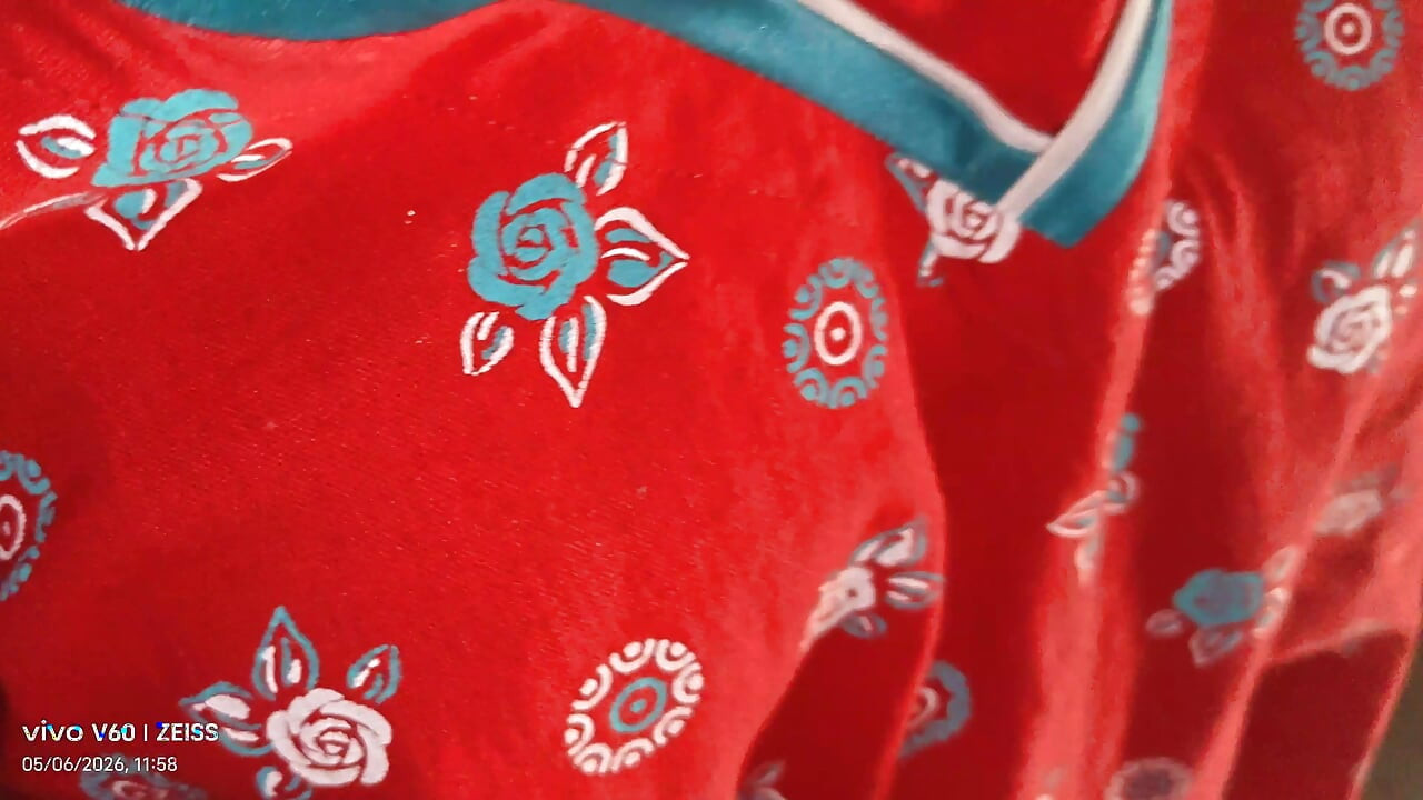 Meia-irmã foi seduzida e deixada em uma sala escura