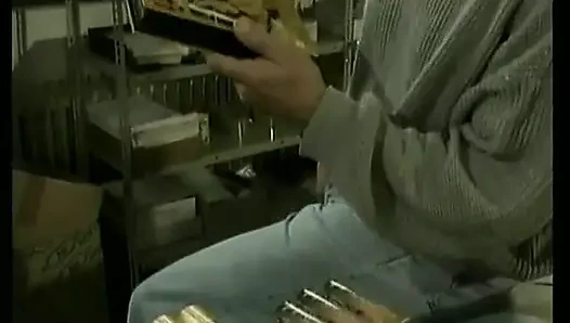 Девушка - DVD