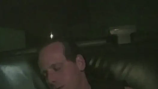 Versaute Taxifahrt: Heiße Action im Auto